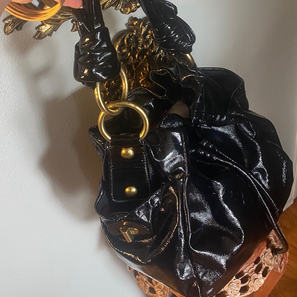 🖤Lt Edition COACH Resort Black Patent Leather Shoulder Handbag 13256 VERY CLEAN🖤 - Picture 3 of 16